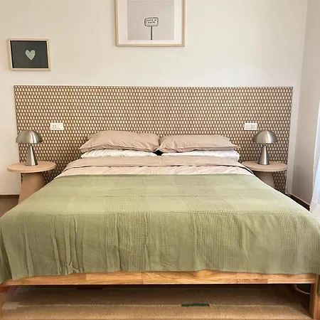 Al Civico 15 - 300 M Dal Duomo - Permesso Ztl Gratuito Apartamento Módena